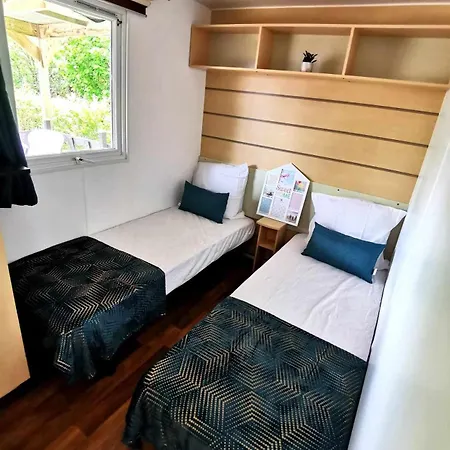Campsite A Deux Pas Du Lac *
